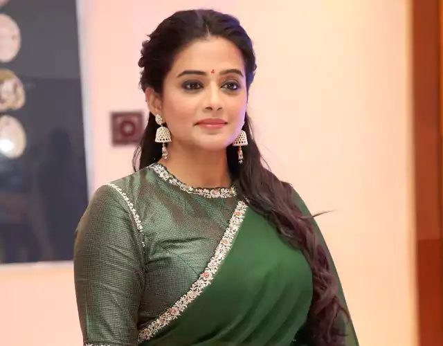 Priyamani Green Saree Stills